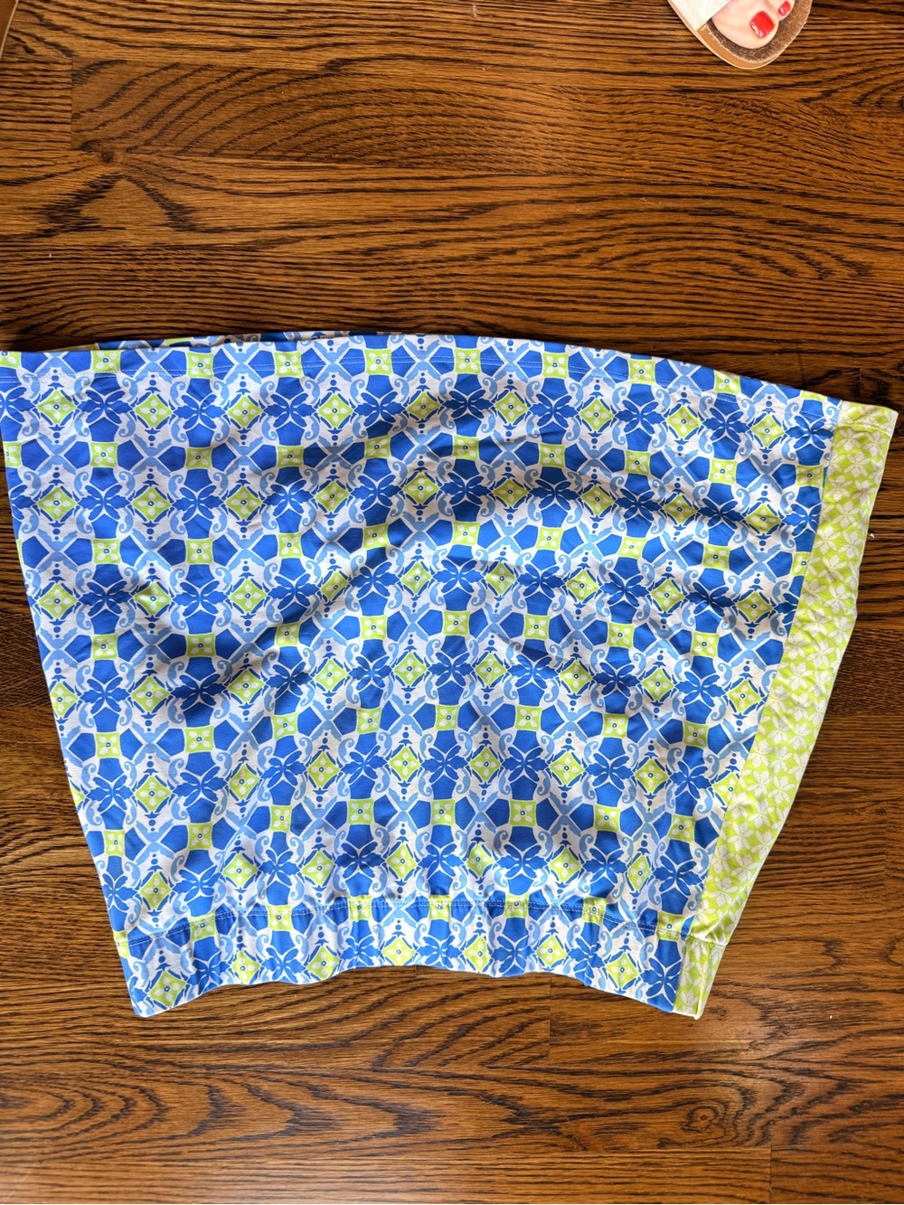 J.McLaughlin Lime Green Blue Skort. Stretch material. EUC Side zip pockets. M - Picture 7 of 11